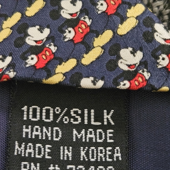 Mens Silk Novelty Neckties Atlas Design Goteborg Sweden Mickey Mouse Black - Picture 6 of 6